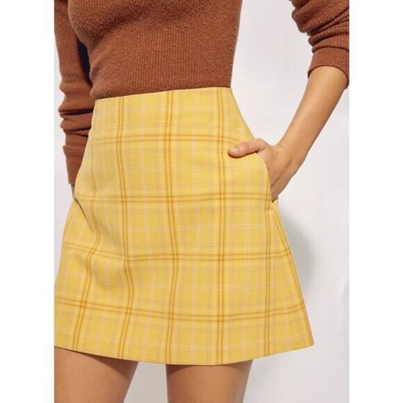 WILFRED Aritzia Renee Plaid Mini Skirt Sz 00 Yellow - Picture 3 of 7
